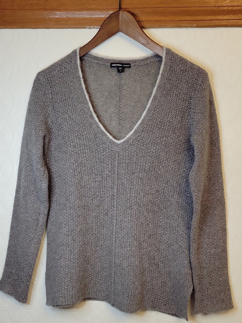 James Perse 100% Cashmere V-Neck Sweater Size 1 (XS/S) — Taupe/Grey